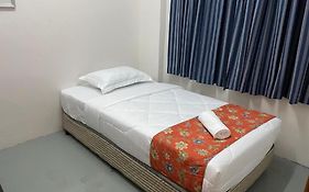 Wau Sayang Sayang Guest House